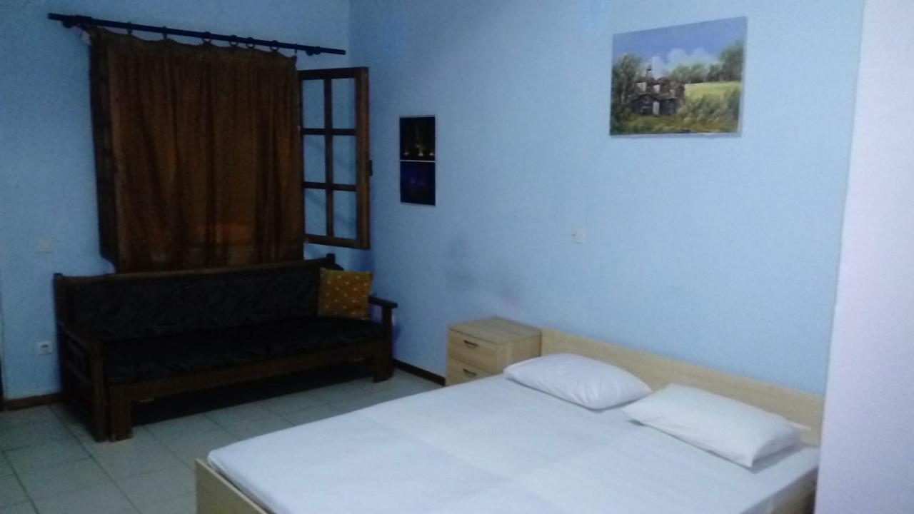 Camping Elizabeth Hotel Kalyvia Varikou Ngoại thất bức ảnh